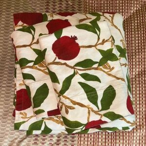 Garnet Hill Organic Cotton Flannel King Top Sheet + 2 Pillowcases Pomegranate
